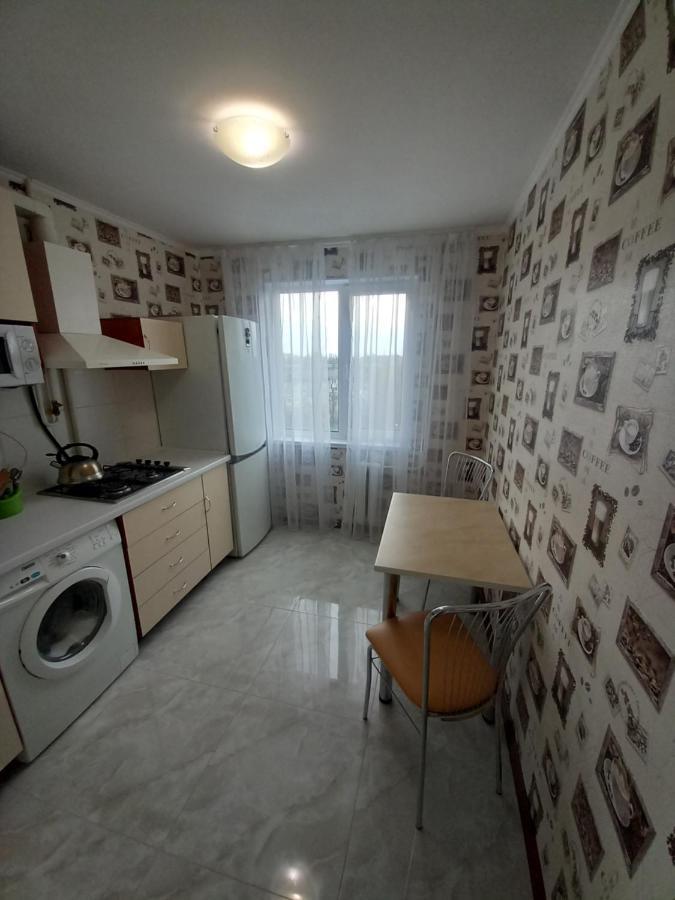 Apartment Darnitca Kiev Bagian luar foto