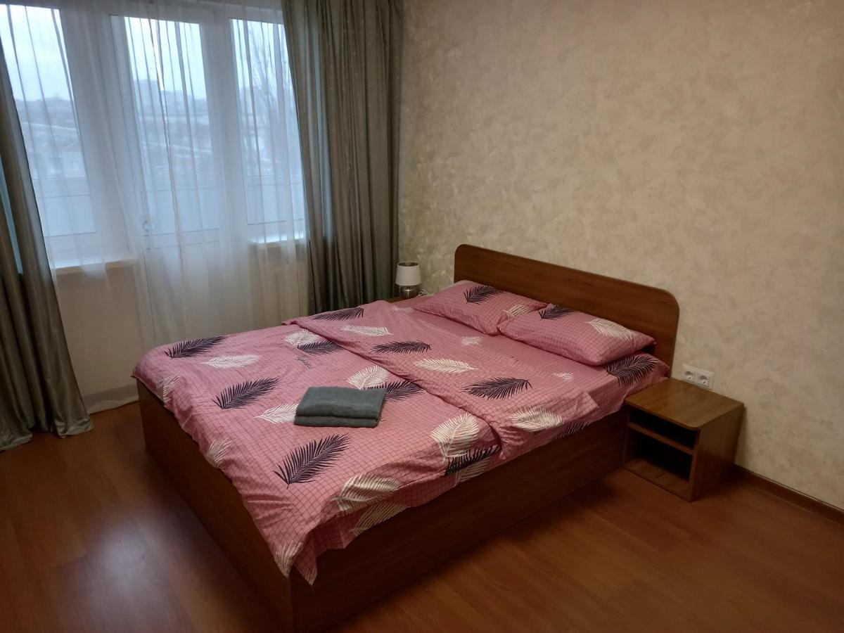 Apartment Darnitca Kiev Bagian luar foto