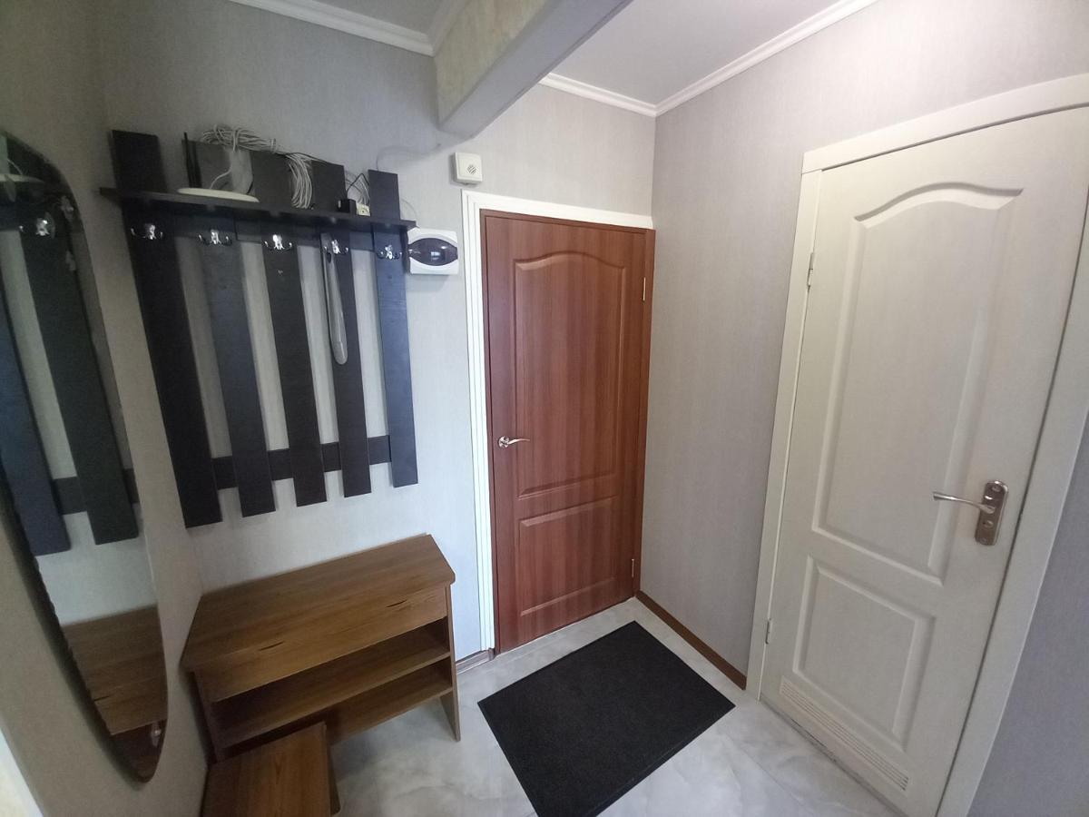 Apartment Darnitca Kiev Bagian luar foto